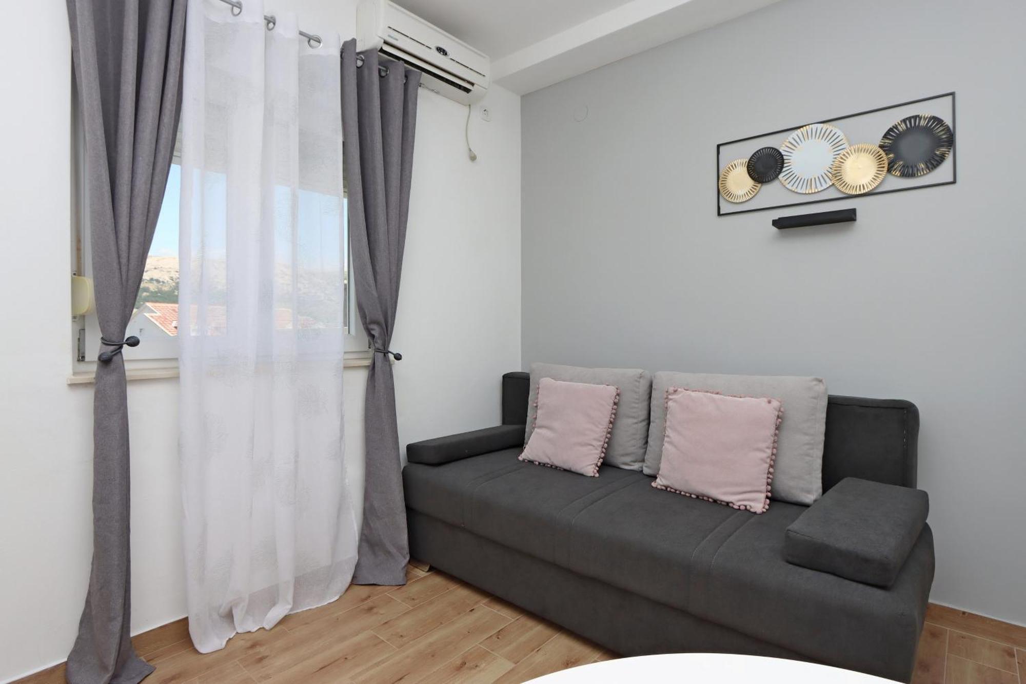 Seaside Apartments With A Swimming Pool Pag - 6412 파그 객실 사진