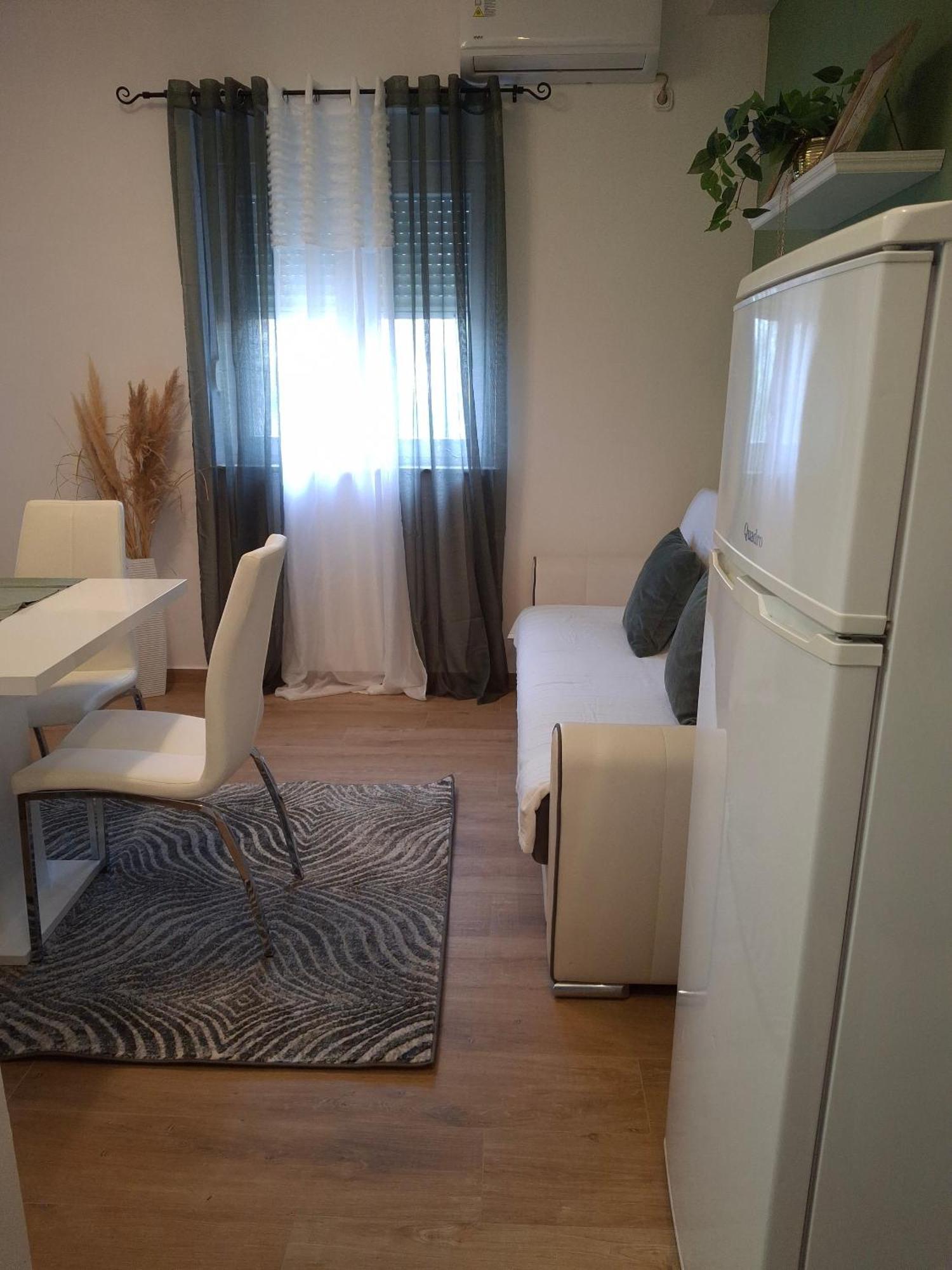 Seaside Apartments With A Swimming Pool Pag - 6412 파그 객실 사진